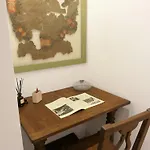 Vendégház Cor Urbis - Le 4*