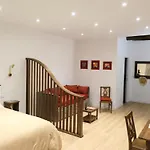 Vendégház Cor Urbis - Le Nápoly
