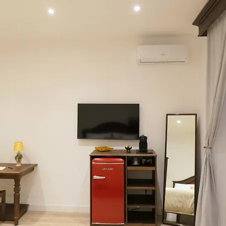Guest house Cor Urbis - Le *